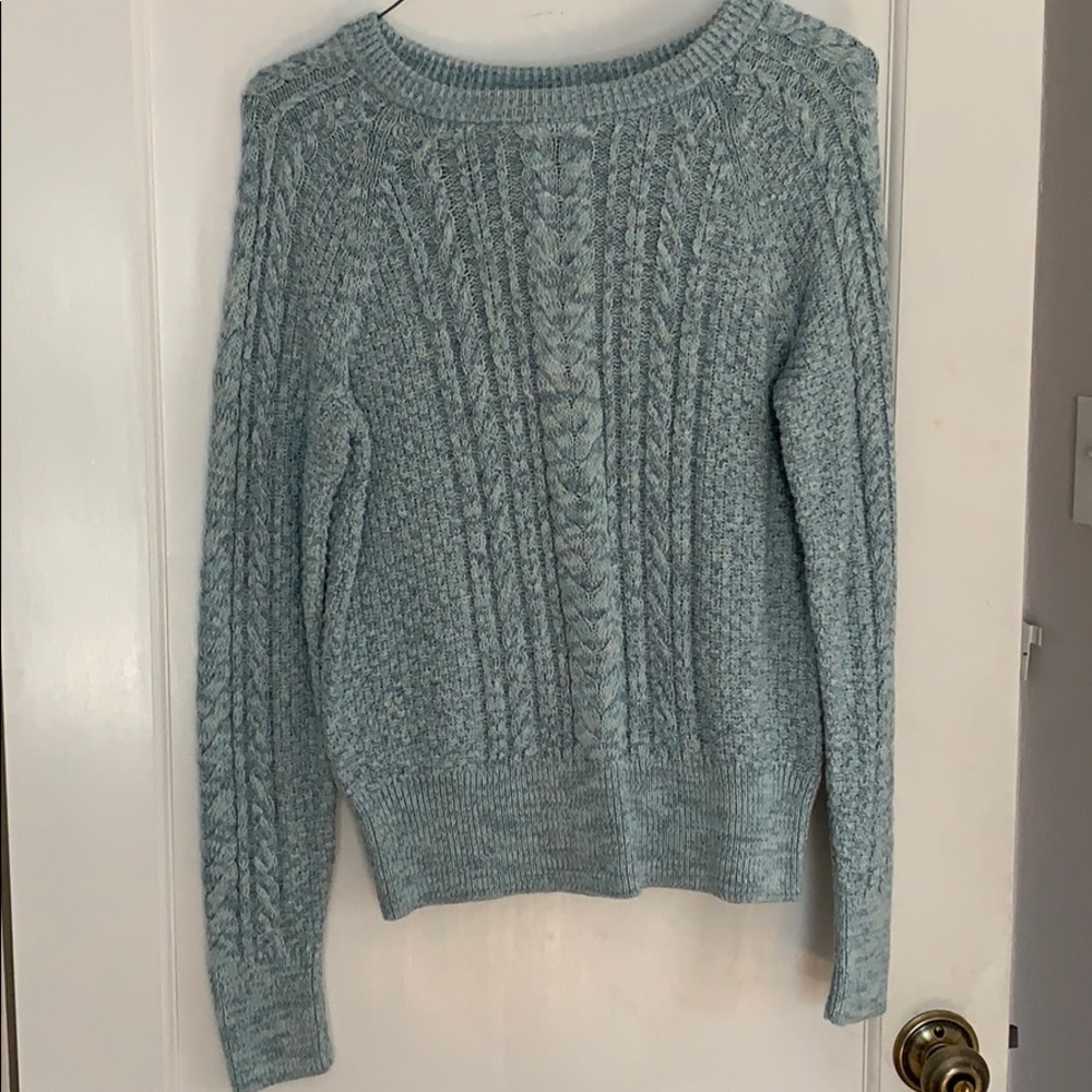 GAP sweater